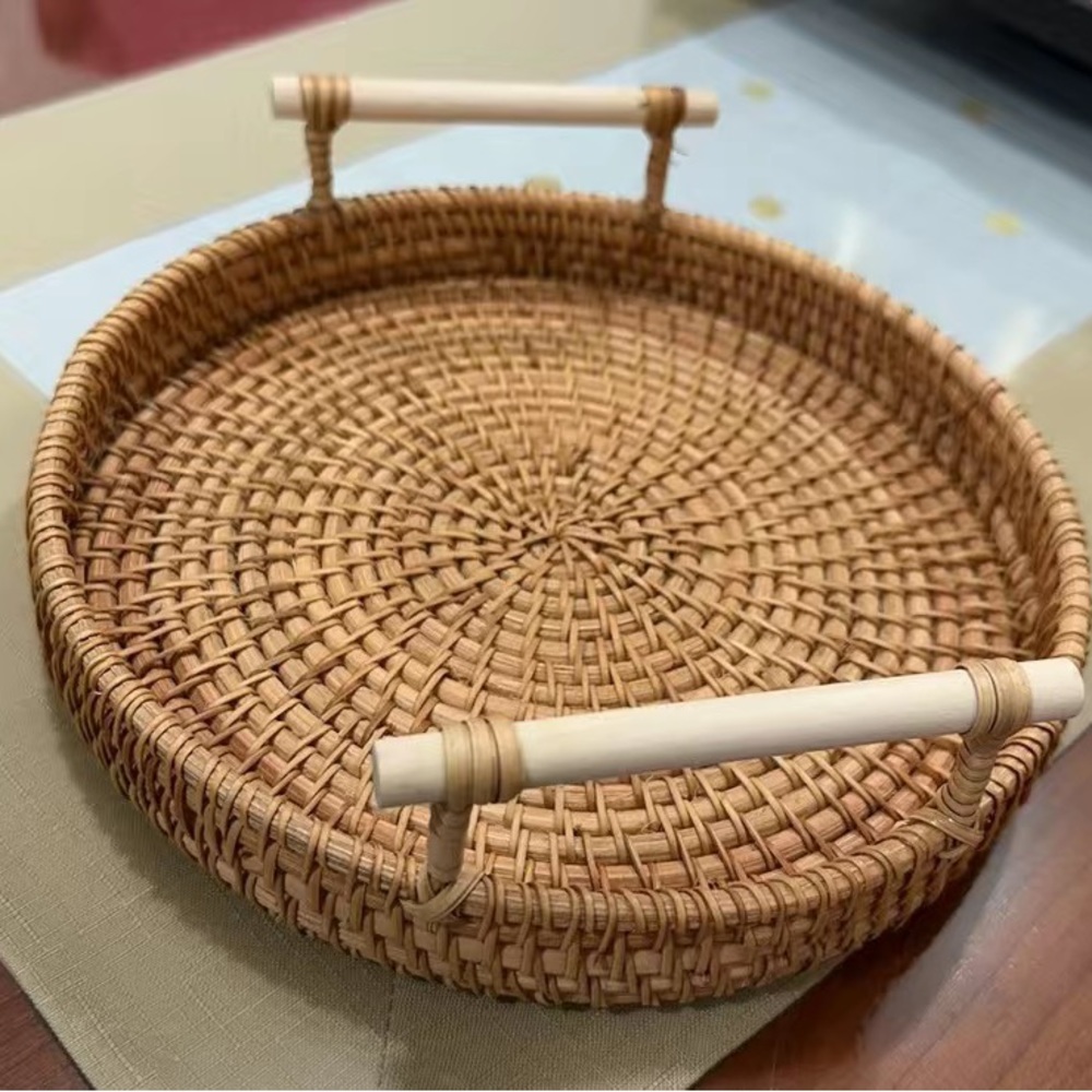 Handmade Rattan Serving - Picture 3 of 3